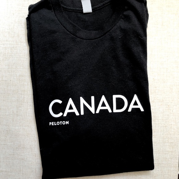 Peloton Canada Tee